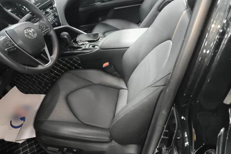 Used Toyota Camry 2023 2.5G Luxury Edition Left Front Seat