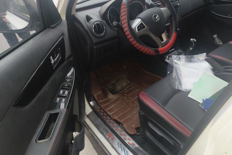 Used HYOSOW S3 2014 1.5L Comfort Version China IV Emission Standard
