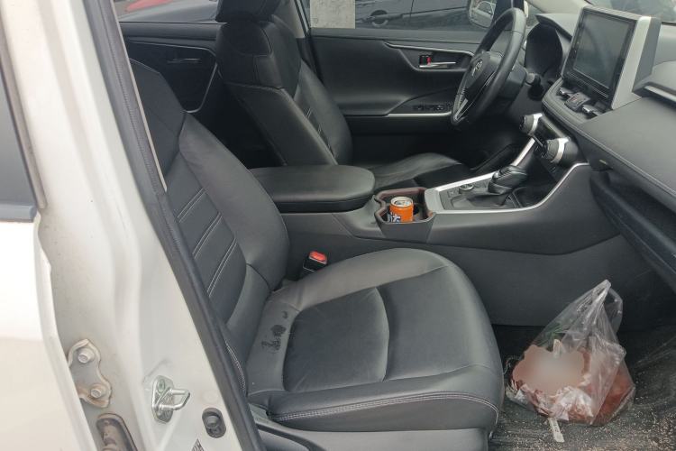 Used Toyota RAV4 2020 Dual-Engine 2.5L E-CVT 4x4 Elite PLUS Edition
