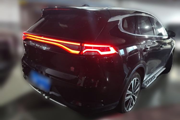 Used BYD Tang 2018 2.0T Automatic SmartConnect Prestige 7-Seater China V Standard

