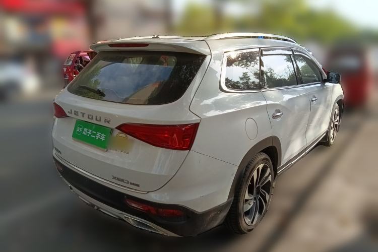 Used JETOUR X90 2019 1.5T Manual Smart Enjoyment Version 6 Seats China VI Standard Rear Right 45 Deg