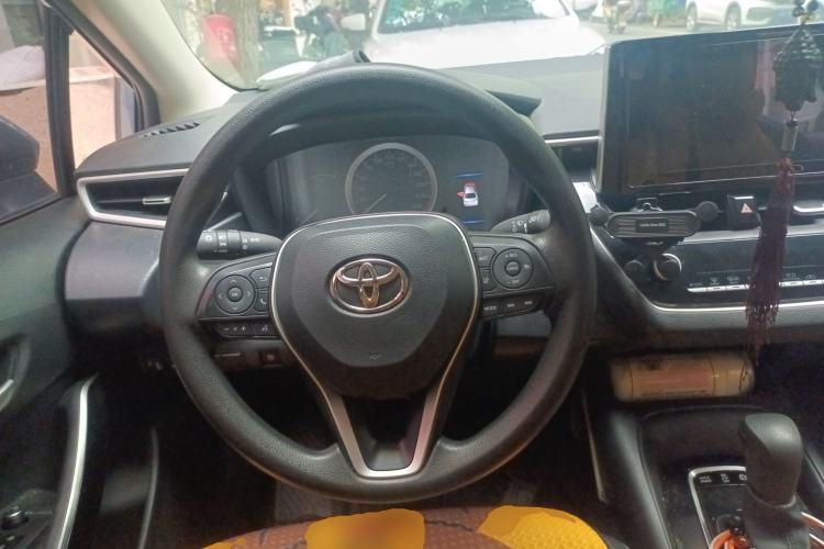 Used Toyota Corolla 2022 Dual-Motor 1.8L E-CVT Pioneer Edition
