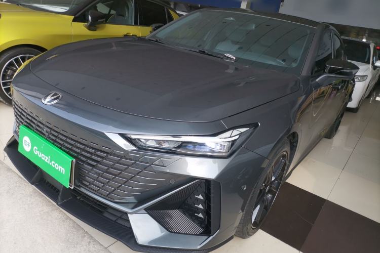 Used CHANGAN UNI-V 2022 1.5T Smart Navigation Version