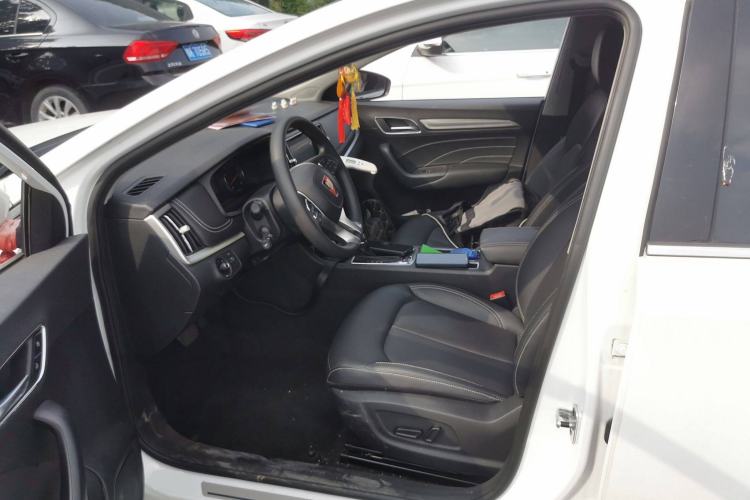 Used Roewe i6 2020 PLUS 1.6L CVT 4G Connected Glory Flagship Edition