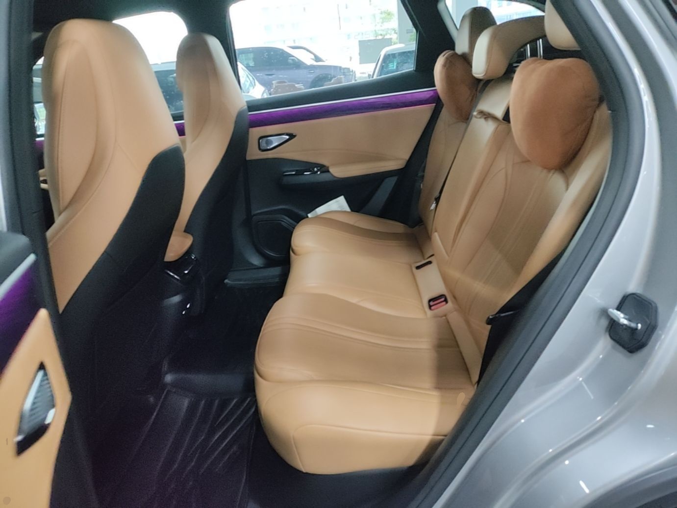 Geely Galaxy L7 2023 1.5T 115 km Starship — снимка 20