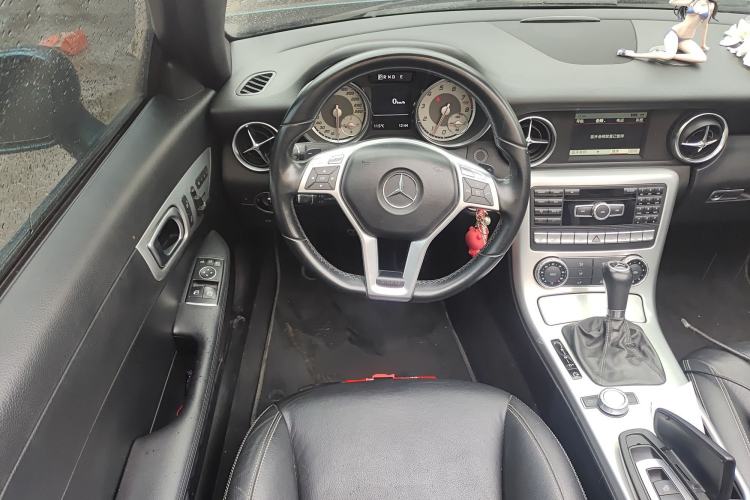 Used Mercedes-Benz SLK-Class 2011 SLK 200 Fashion Model