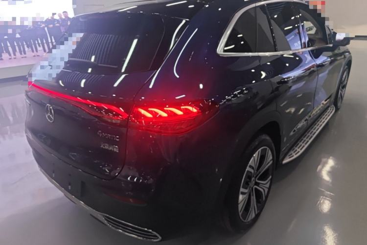 Used Mercedes-Benz EQE SUV 2023 350 4MATIC Luxury Edition Rear Right 45 Deg