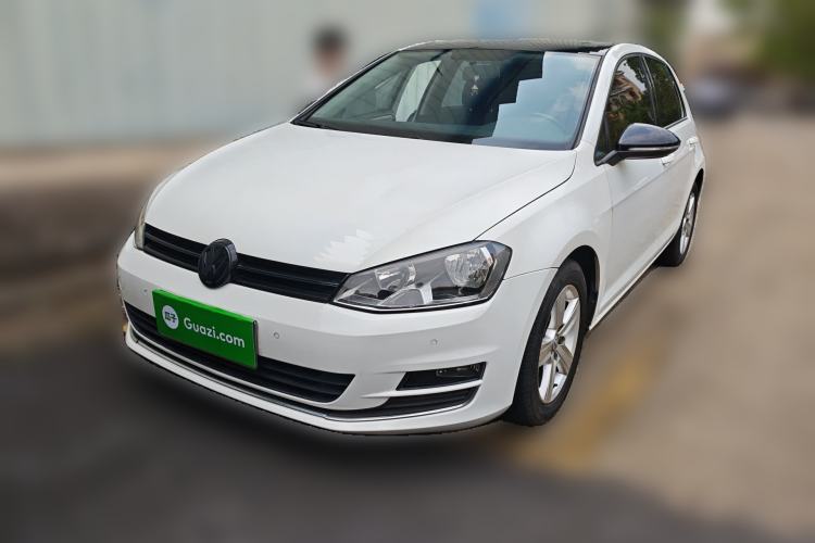 Used Volkswagen Golf 2017 1.6L Automatic Comfort Million-Vehicle Anniversary Edition