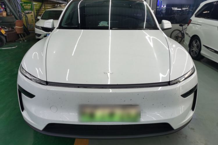 Used Tesla Model Y 2025 Rear-Wheel-Drive Version Front