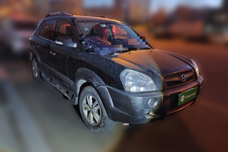 Used Hyundai Tucson 2009 2.0L Manual Two-Wheel Drive Fashion Edition