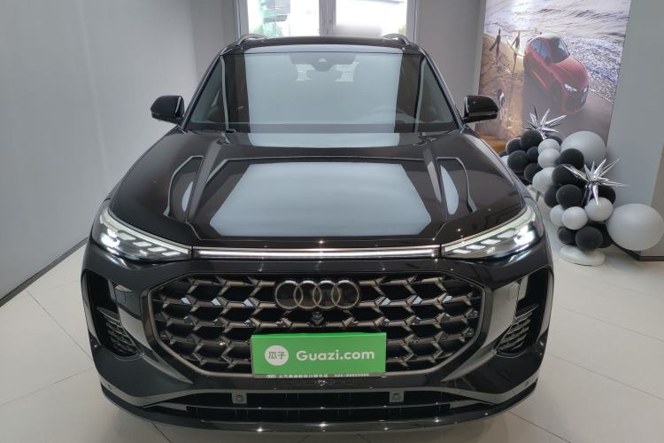 Used Audi Q6 2024 45 TFSI quattro Black Warrior Edition 6 Seats