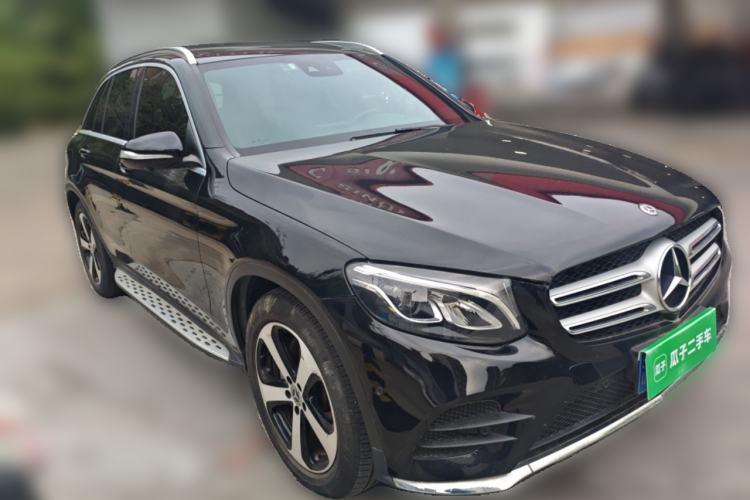 Used Mercedes-Benz GLC 2018 Facelift GLC 260 4MATIC Luxury Edition
