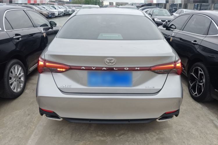 Used Toyota Avalon 2019 2.0L XLE Premium Edition China VI Rear