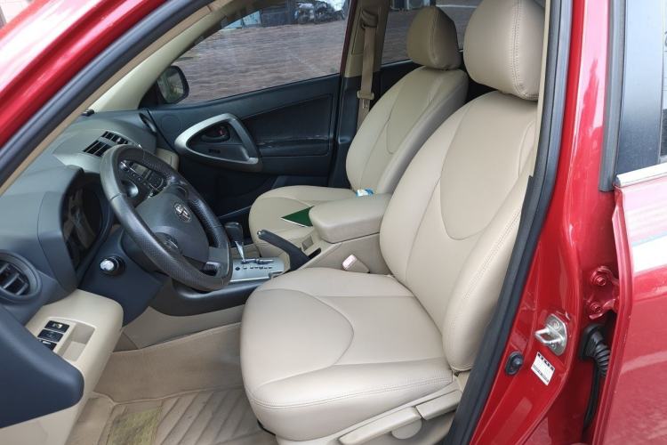 Used Toyota RAV4 2013 Special Edition 2.0L Automatic Classic