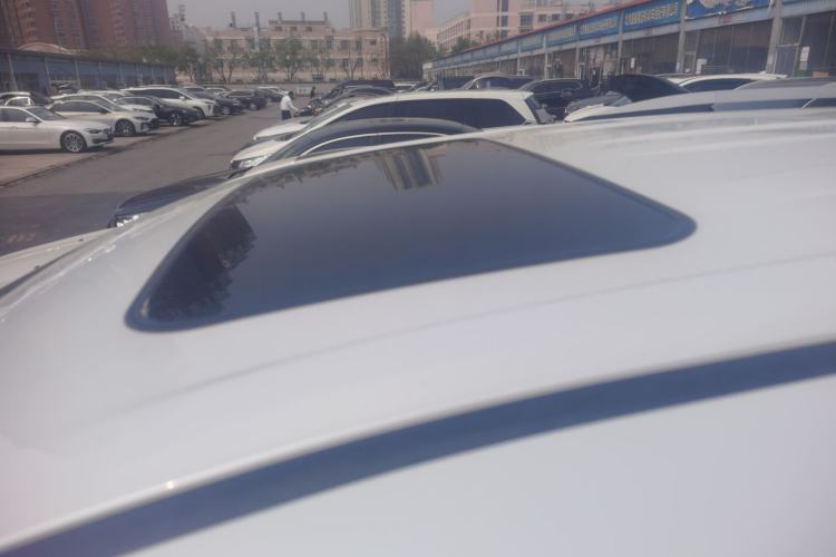 Used Toyota SIENNA 2023 2.5L Hybrid Deluxe Edition