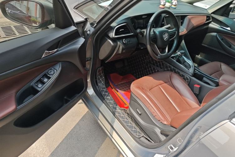 Used Buick GL6 2019 18T 6-Seater Connected Luxury Version China VI Standard Driver Seat