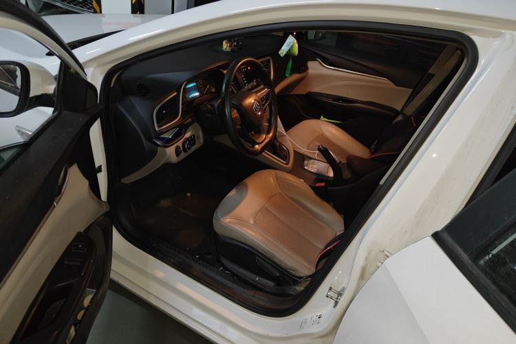 Used Buick GT 2016 15N Automatic Elite Edition
