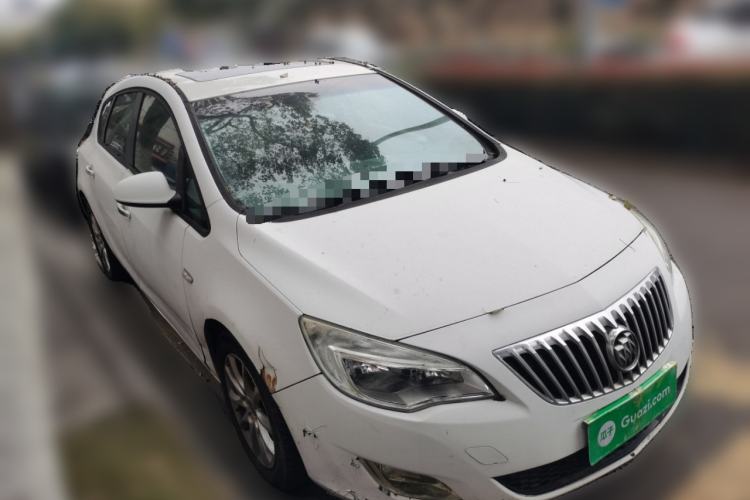 Used Buick GT 2010 XT 1.6L Manual Entry-Level Model
