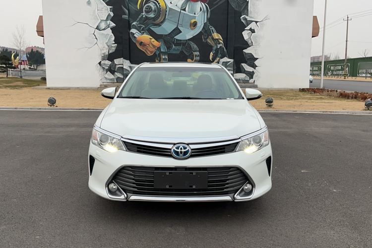 Used Toyota Camry 2015 Dual-Engine 2.5 HG Luxury Navigation Edition
