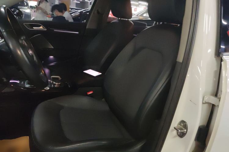 Used Audi A3 2020 Sportback 35 TFSI Fashion Edition China VI Emission Standard Left Front Seat