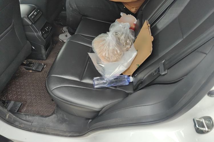 Used Wey VV6 2020 2.0T Two-Wheel Drive Smart Enjoyment+