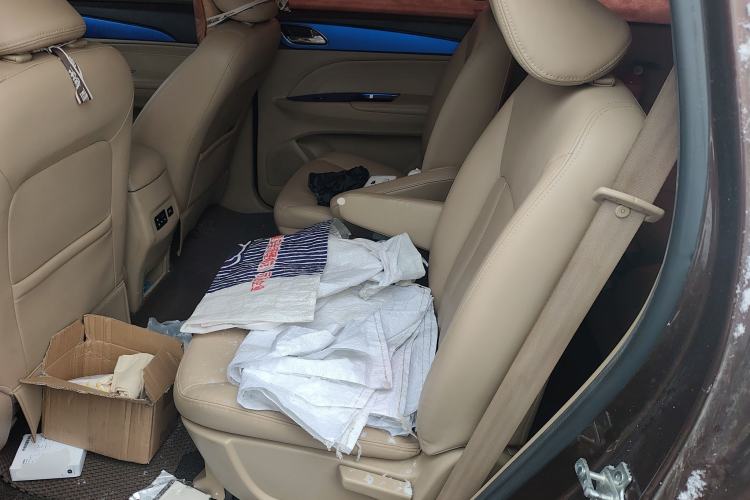 Used Baojun 730 2016 1.5L Manual Comfort Version 7 Seats China V Emission Standard
