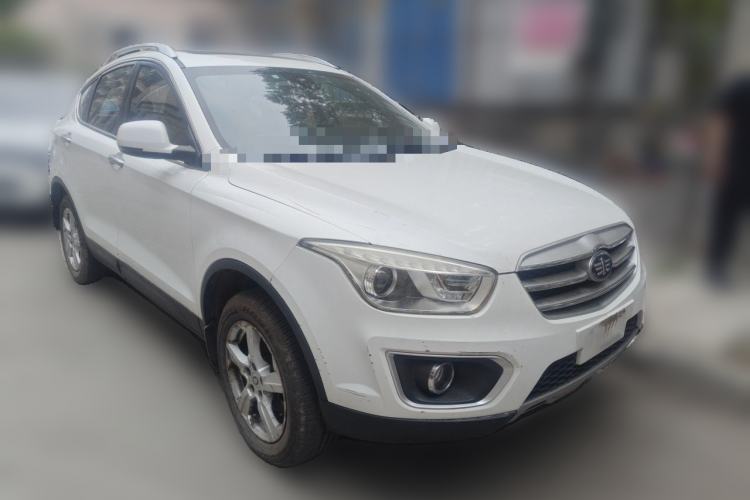 Used Bestune X80 2013 2.0L automatic comfort version
