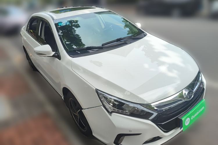 Used BYD Qin New Energy 2014 1.5T Flagship Model

