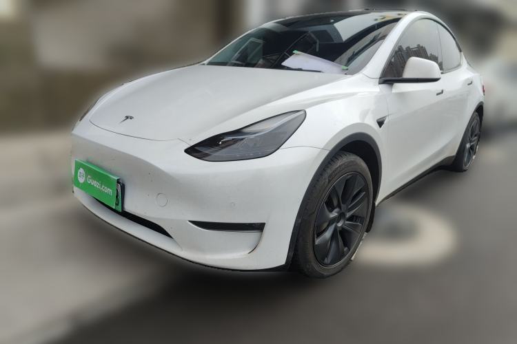 Used Tesla Model Y 2023 Long-Range All-Wheel-Drive Version