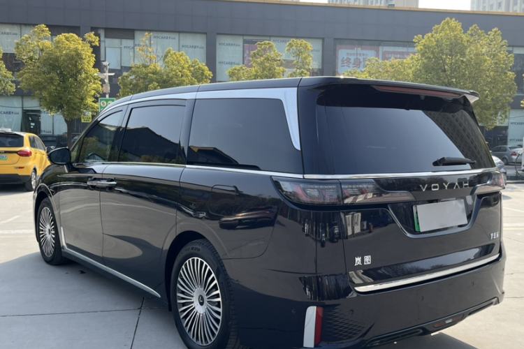 Used VOYAH Dream 2025 PHEV Four-Wheel Drive Prestige Qiankun Edition