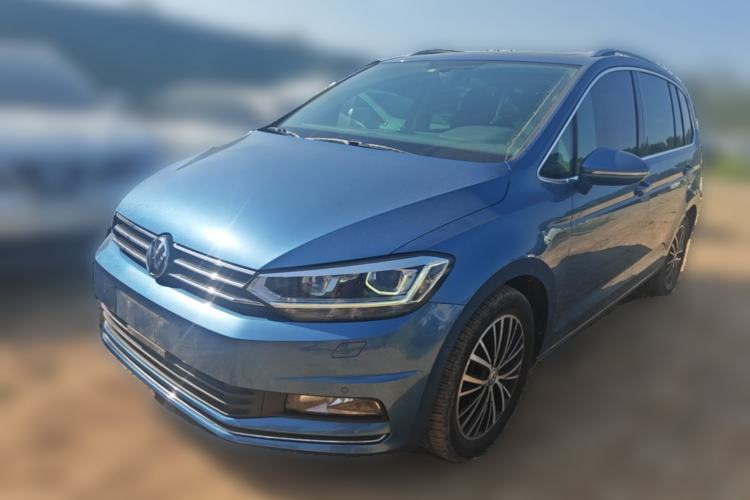 Used Volkswagen Touran 2016 Volkswagen Touran L 330TSI DSG Luxury Edition