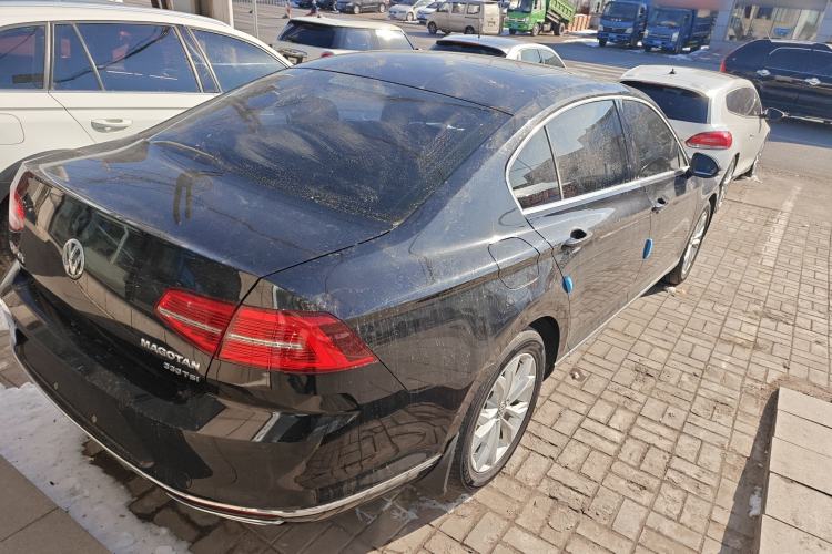 Used Volkswagen Magotan 2017 330TSI DSG Luxury Model
