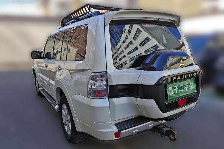 Used Mitsubishi Pajero 