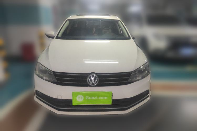 Used Volkswagen Sagitar 2017 230TSI Automatic Comfort Version