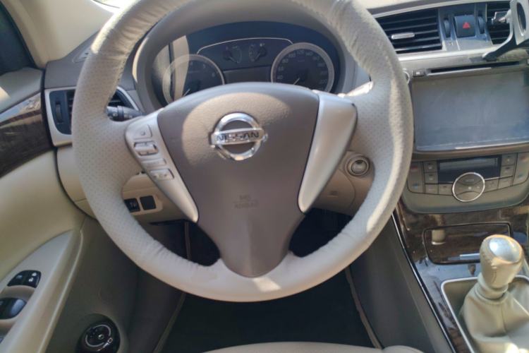 Used Nissan Sylphy 2012 1.8XL Manual Luxury Edition