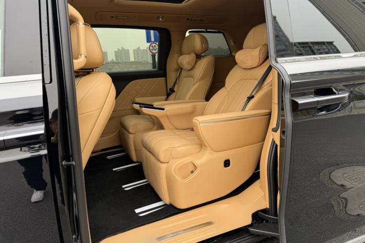 Used VOYAH Dream 2026 Model PHEV Qiankun Ultra