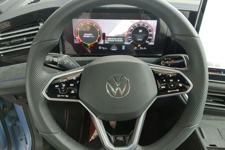 Used Volkswagen Tiguan L 2024 PRO 380TSI Four-Wheel Drive R-Line Prestige Edition
