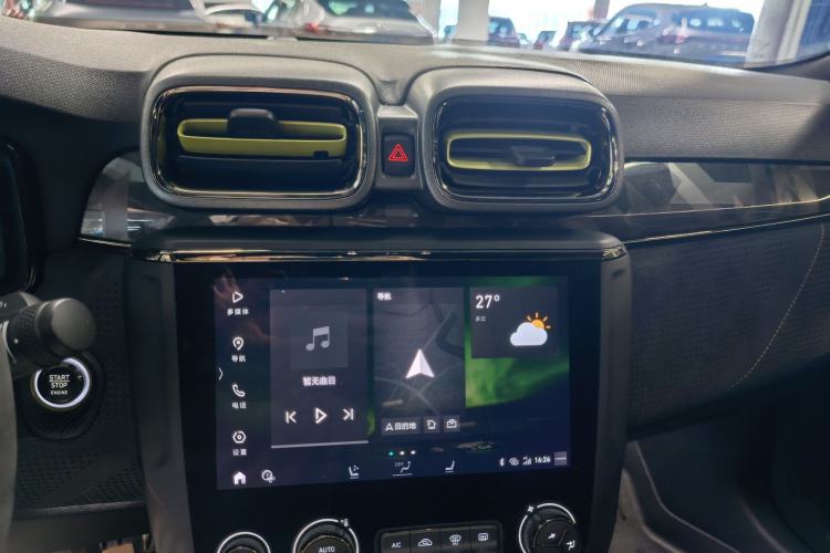 Used Lynk & Co 03 2019 03+ 2.0TD Automatic Wind-Chasing Edition Audio And AC Panel