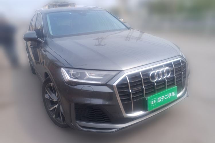 Used Audi Q7 2023 55 TFSI quattro S line Sport Edition Front Right 45 Deg