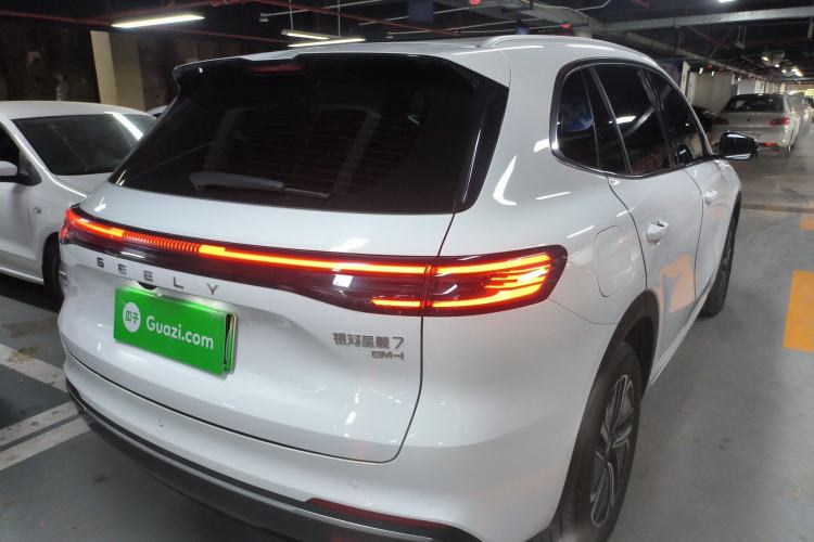 Used Geely Galaxy Xingjian 7 EM-i 2025 120km Launch+ Version Rear Right 45 Deg