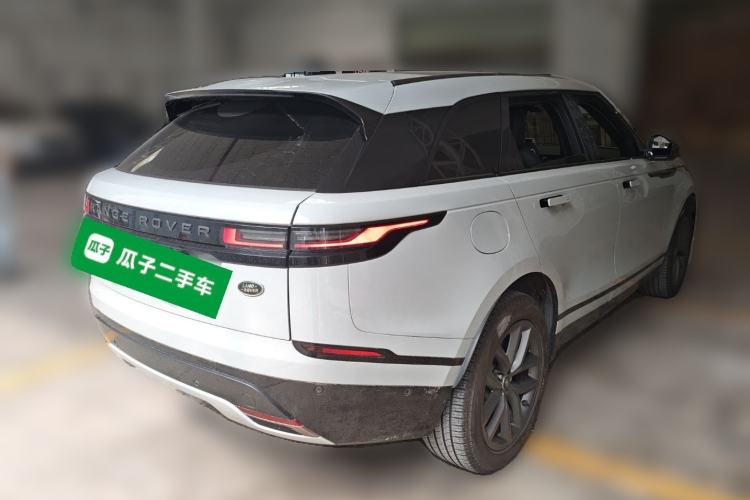 Used Land Rover Range Velar 2024 Dynamic SE Rear Right 45 Deg