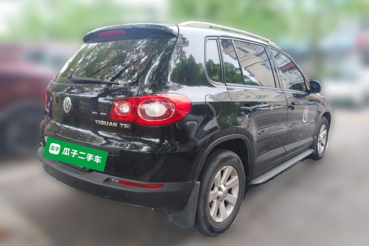 Used Volkswagen Tiguan 2010 1.8 TSI Automatic Two-Wheel Drive Urban Edition Rear Right 45 Deg