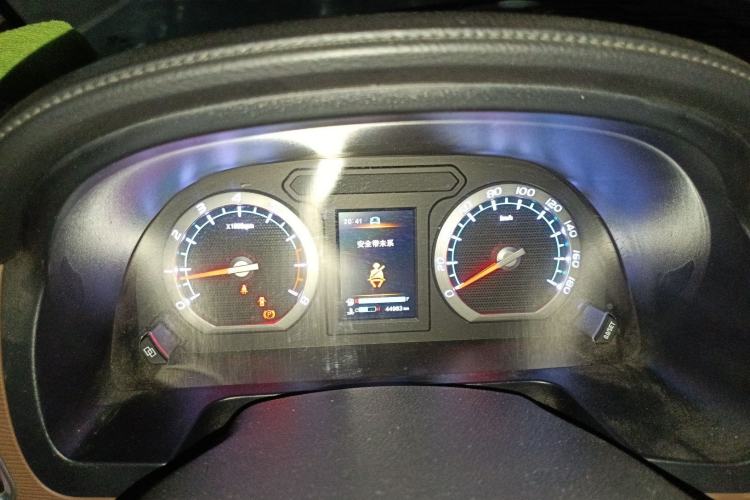 Used FORTHING Lingzhi 2019 M5 1.6L 7-Seater Luxury Model China VI Standard
