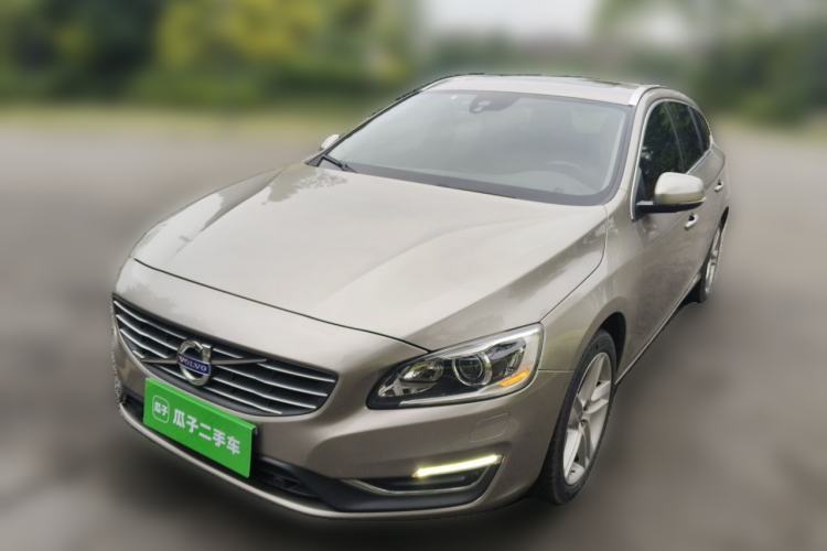 Used Volvo V60 2014 T5 Zhiya Edition