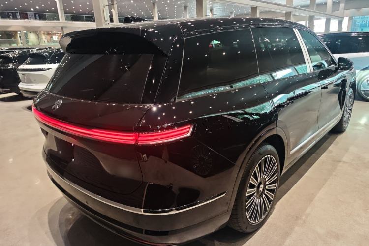 Used Nio ES8 2026 Model 6-seat Executive Luxury Edition Rear Right 45 Deg