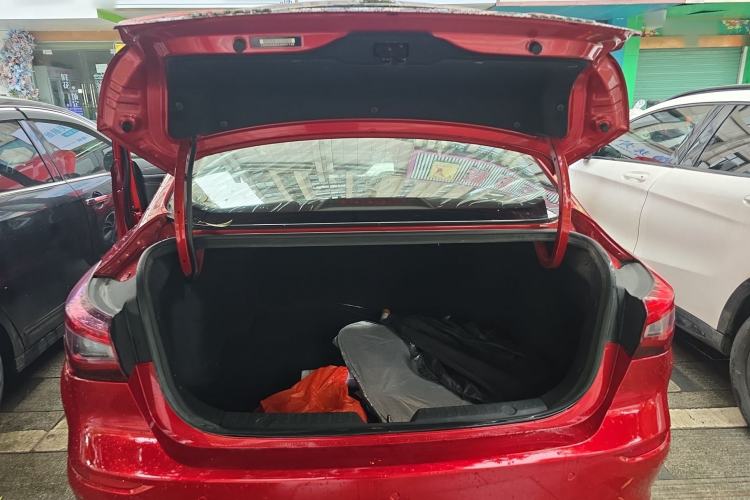 Used CHANGAN Eado 2018 1.6L GDI Automatic Fashion Edition