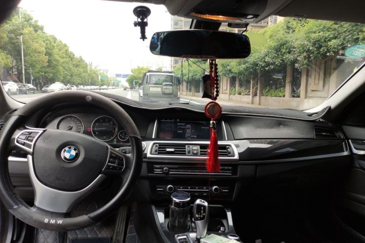 Used BMW 5 Series 2013 520Li Elegant Edition Center Console