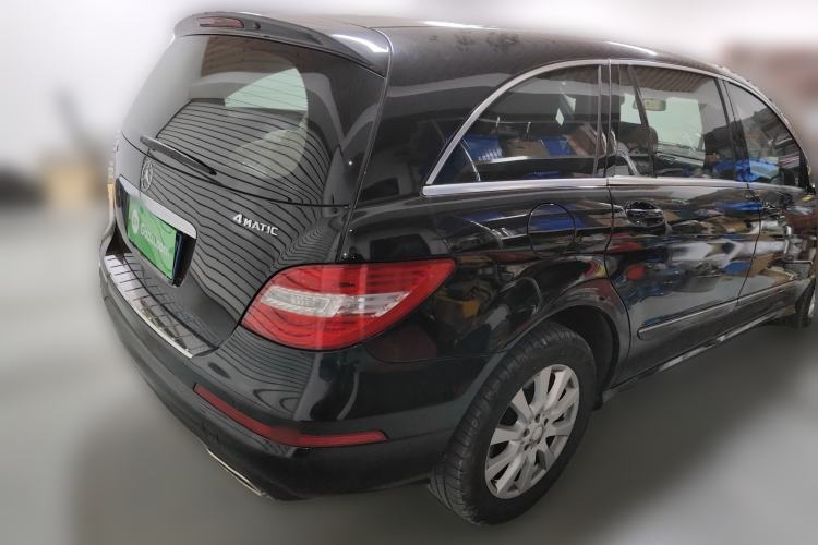 Used Mercedes-Benz R-Class 2014 R 320 4MATIC Business Model