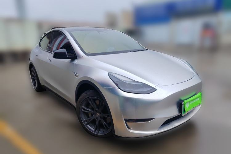 Used Tesla Model Y 2024 Long-Range All-Wheel-Drive Version