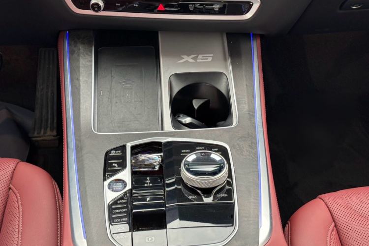 Used BMW X5 2023 xDrive 30Li Luxury M Sport Package